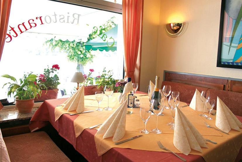 Hotel Vater Rhein バート・ブライジク エクステリア 写真