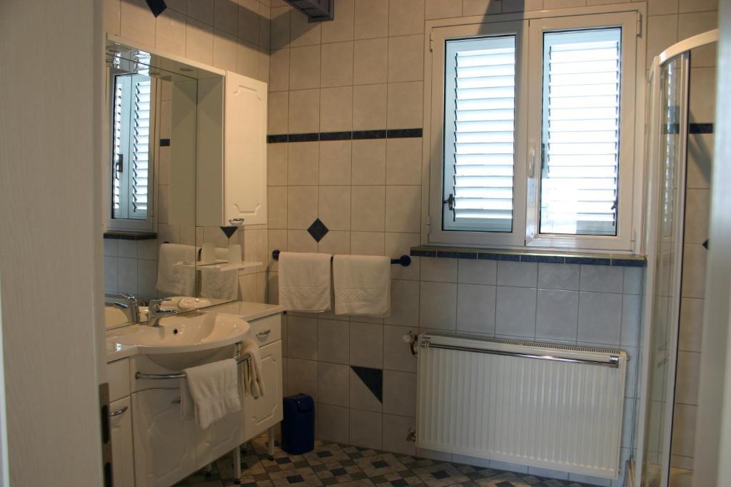 Hotel Vater Rhein バート・ブライジク 部屋 写真